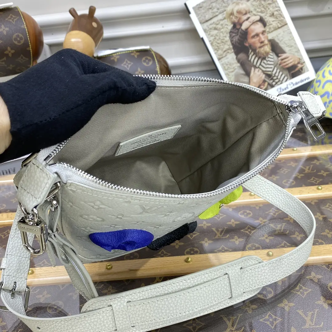 monogram virgil ablohs climbing hobo cruiser pm cream m20875 cream 9 monogram virgil ablohs climbing hobo cruiser pm cream m20875 cream 9