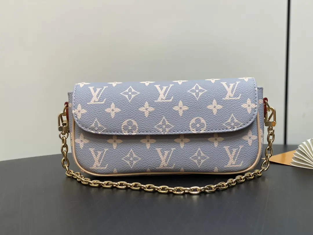 monogram wallet on chain ivy m12778 13