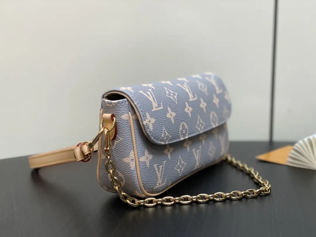 monogram wallet on chain ivy m12778 7