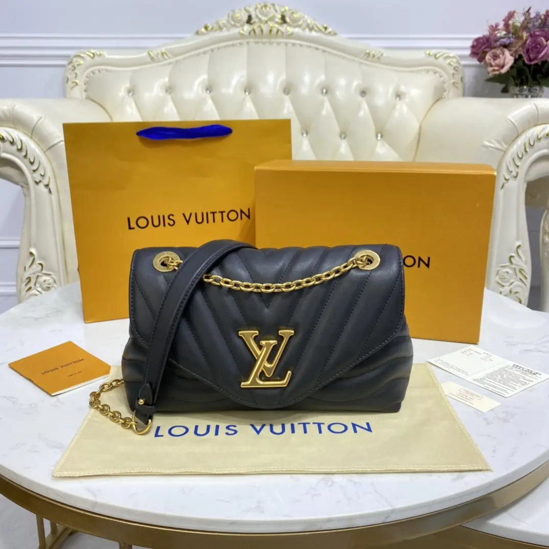 new wave chain bag mm m58552 2