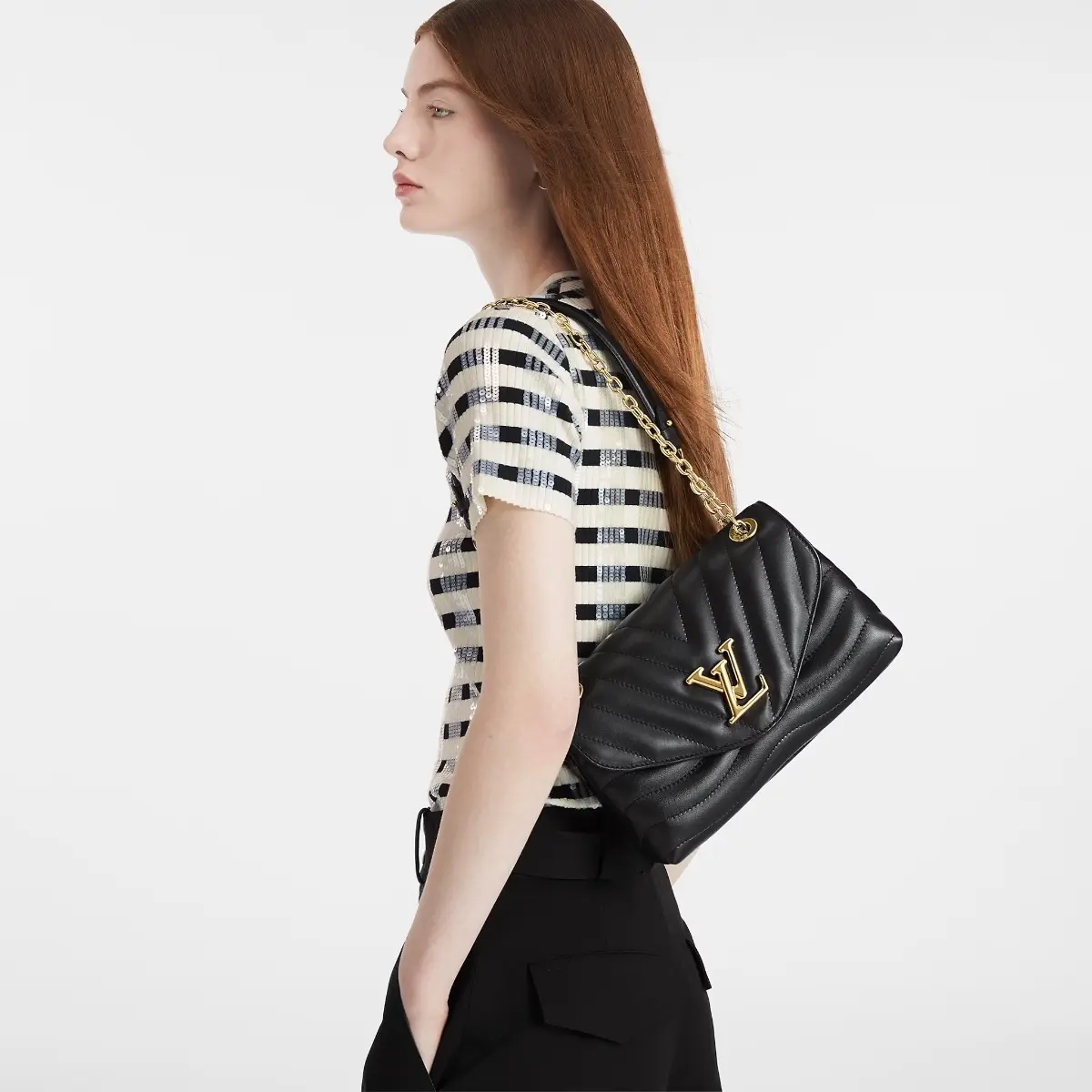 new wave chain bag mm m58552 4