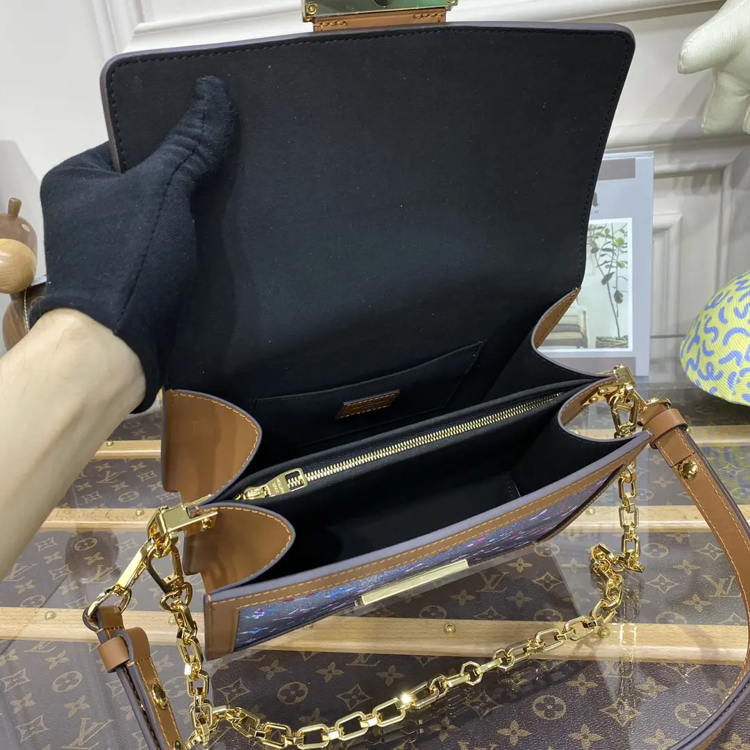 nicolas ghesquieres buttercup dauphine mm bag m21266 2