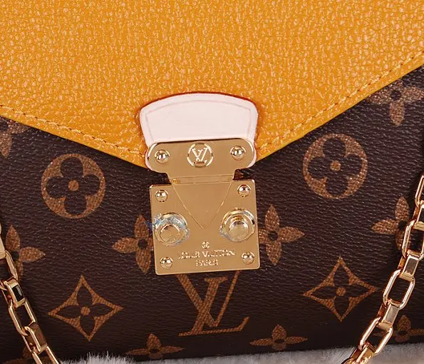 pallas chain shoulder bag yellow m41200 3 4