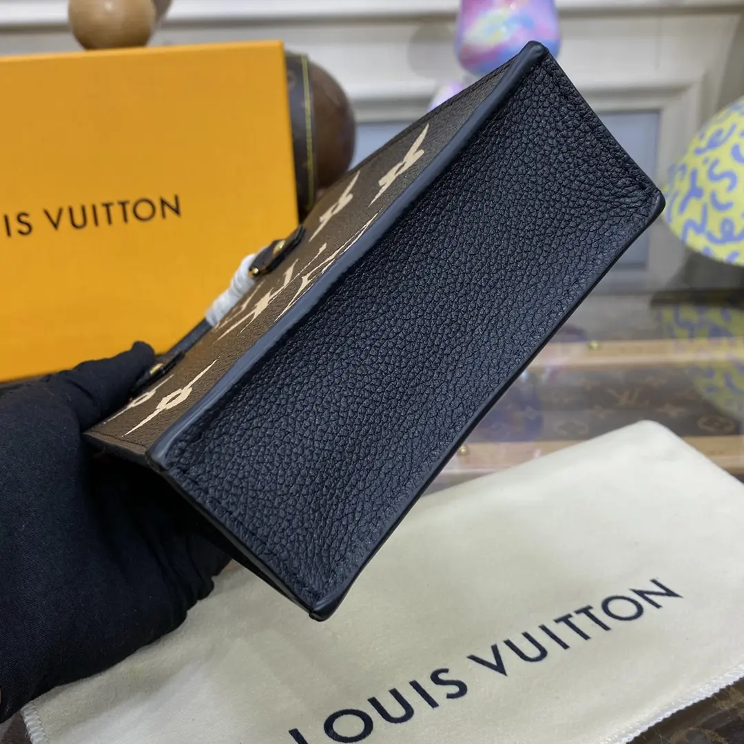 petit sac plat iconic bags m81416 7 petit sac plat iconic bags m81416 7