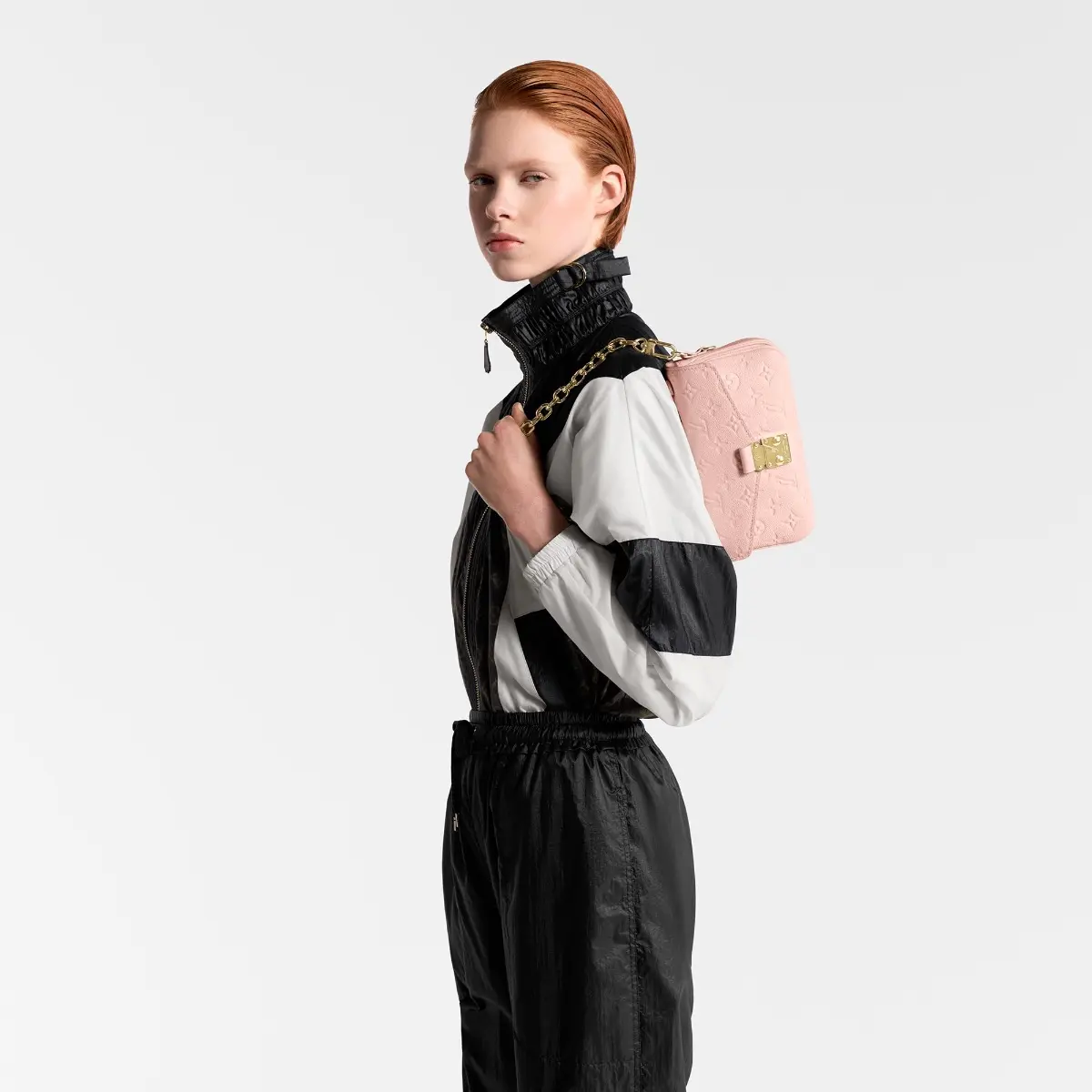 pochette metis east west m47045 1