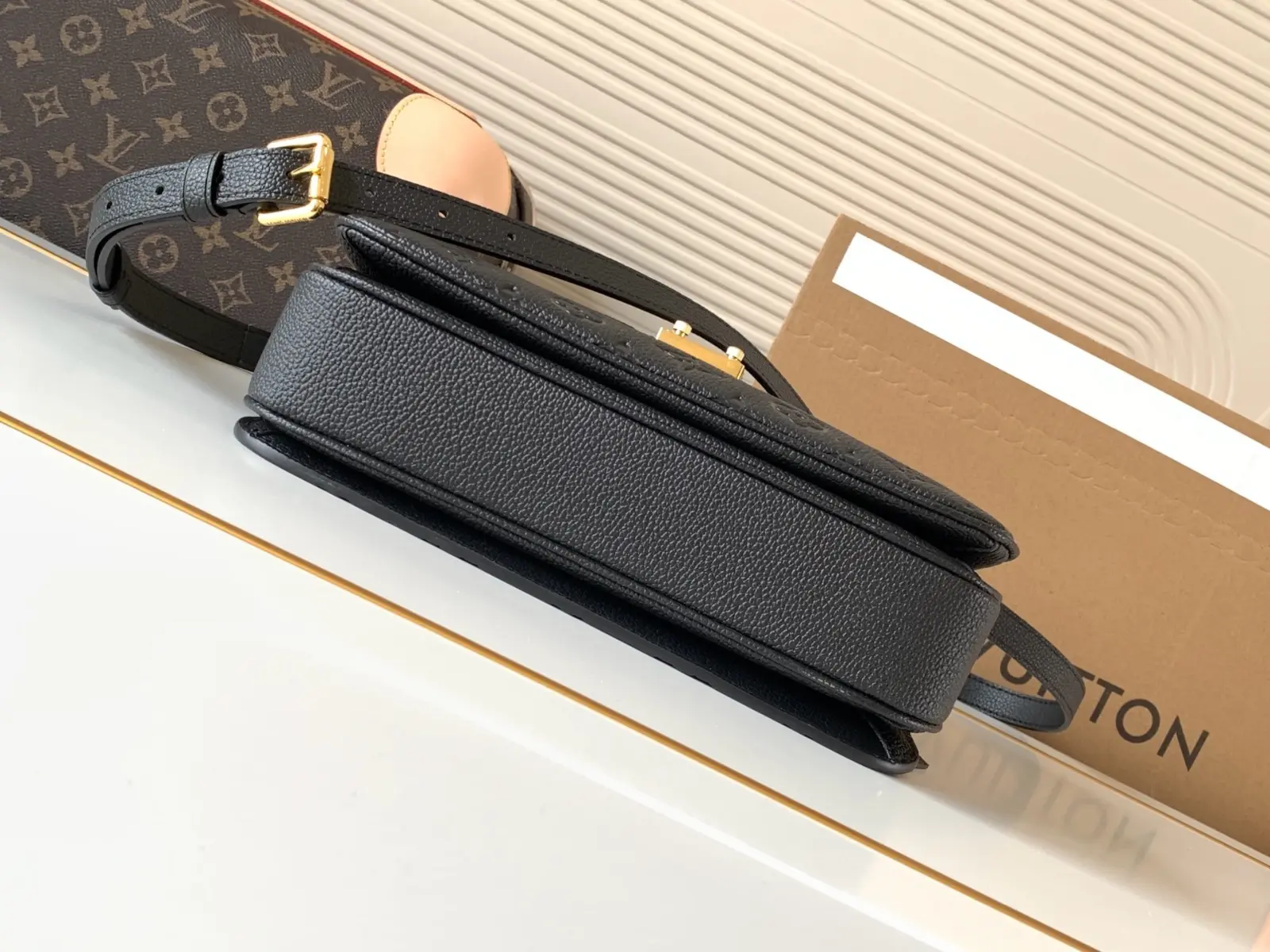 pochette metis m41487 11 pochette metis m41487 11