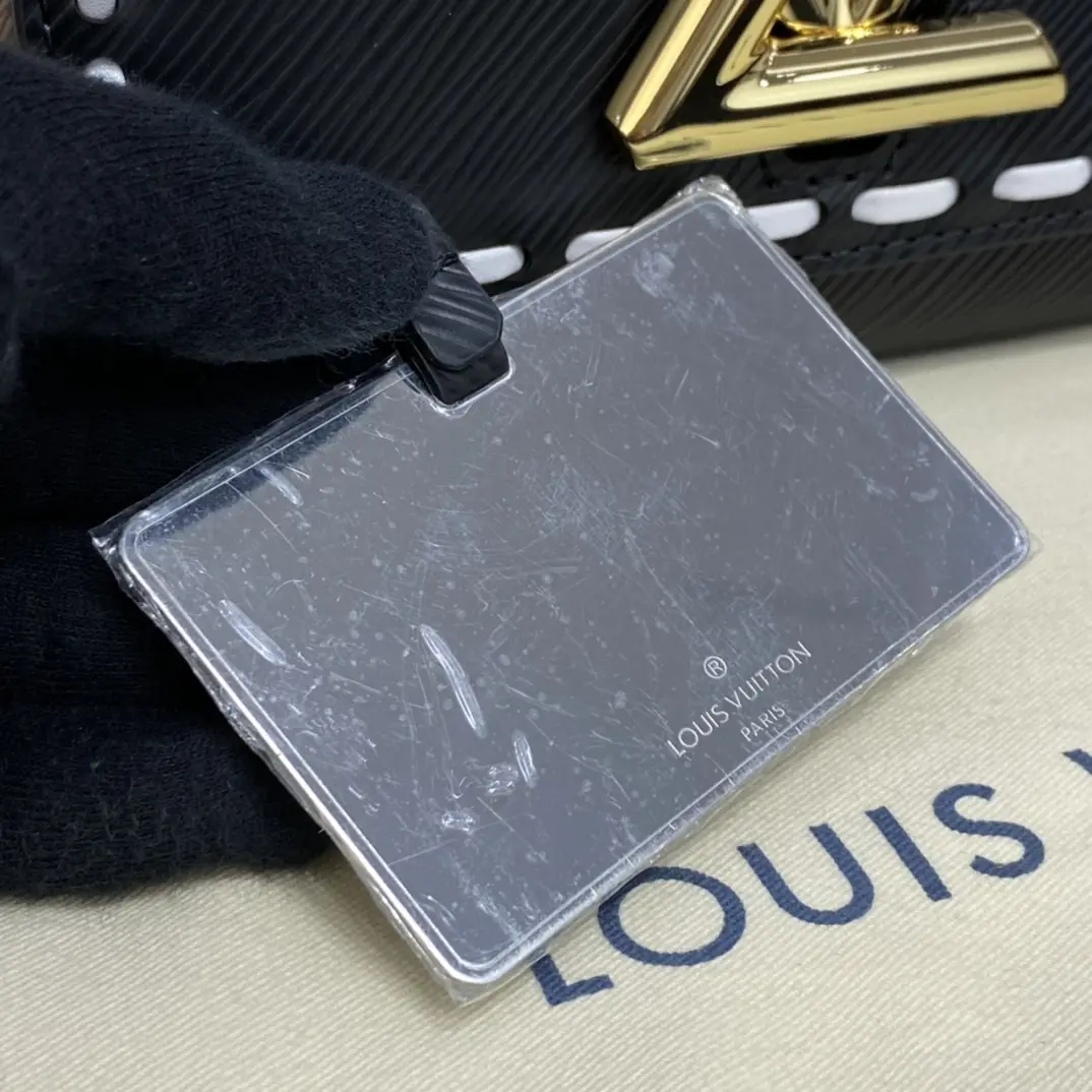 signature epi leather twist pm black m58723 2