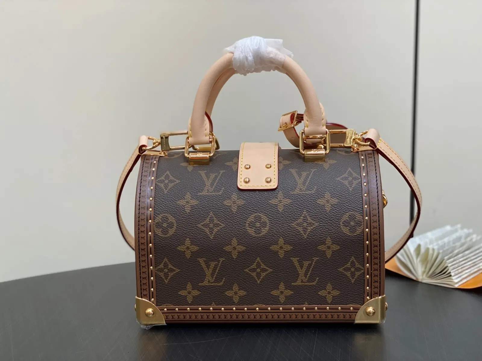 speedy trunk 20 monogram m11154 10