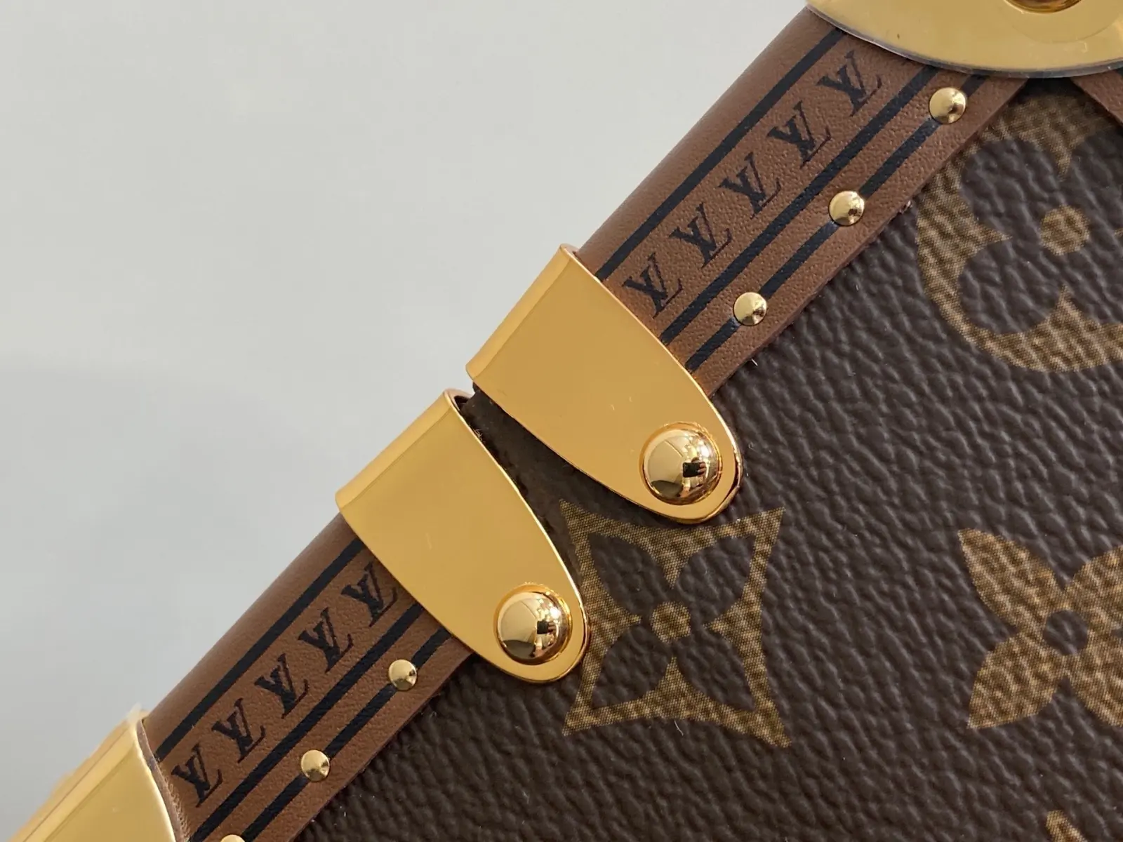 speedy trunk 20 monogram m11154 8