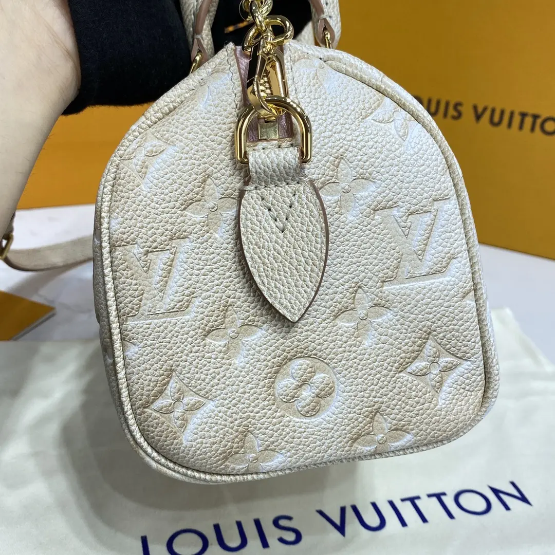 sprayed grained speedy bandouliere 20 bag m46163 2