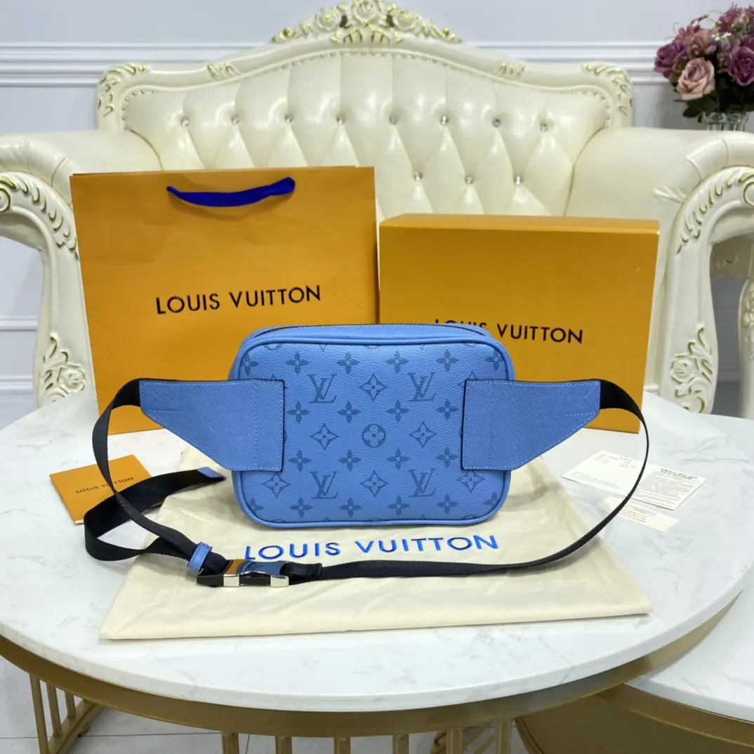 taigarama outdoor bumbag m30748 4