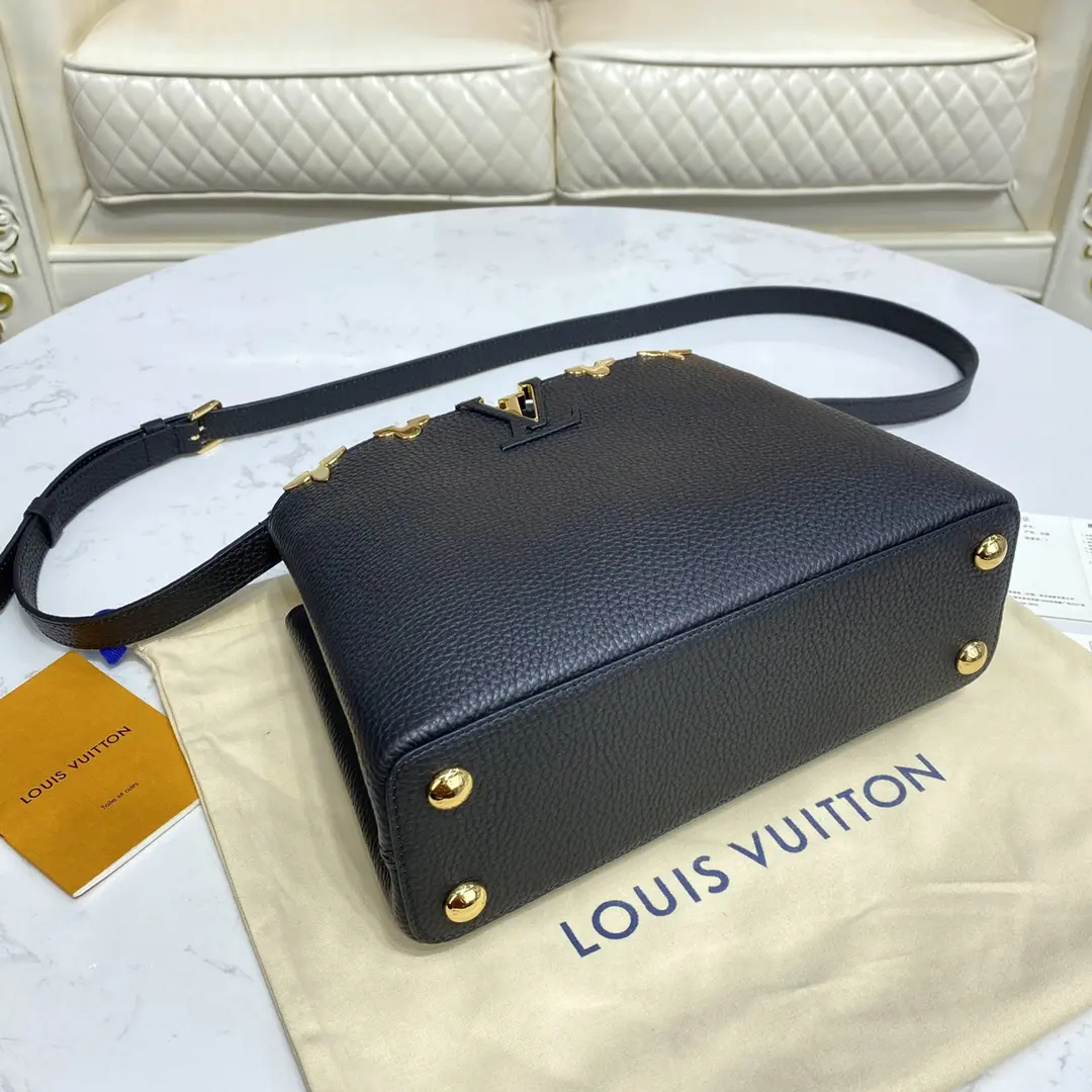 taurillon capucines mm black m54663 8