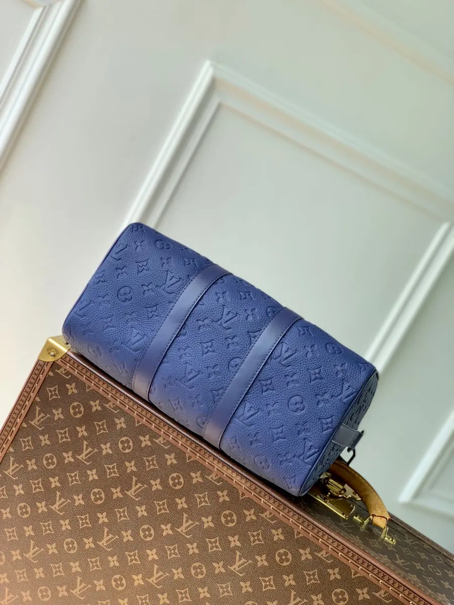taurillon monogram keepall bandouliere 35 m11691 5 taurillon monogram keepall bandouliere 35 m11691 5