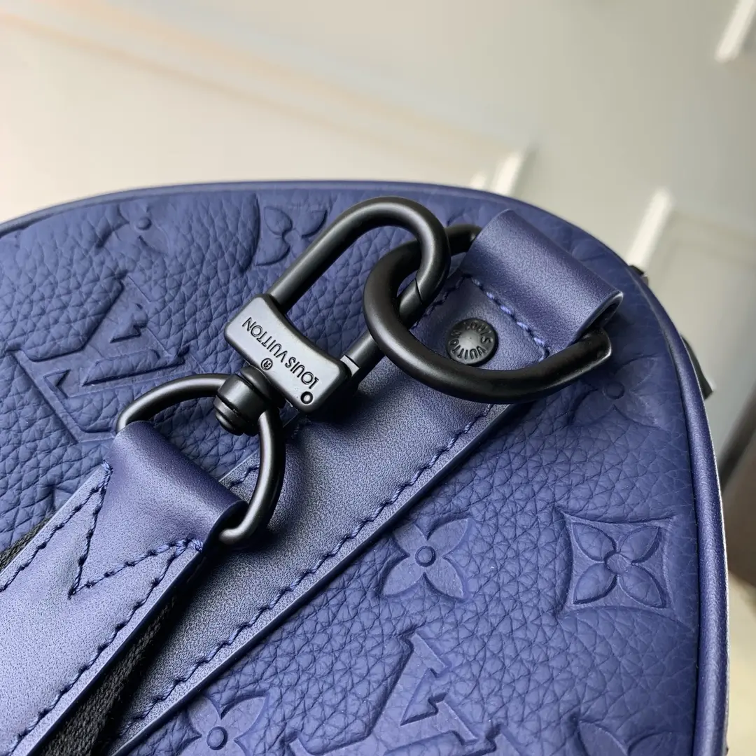 taurillon monogram keepall bandouliere 35 m11691 6 taurillon monogram keepall bandouliere 35 m11691 6