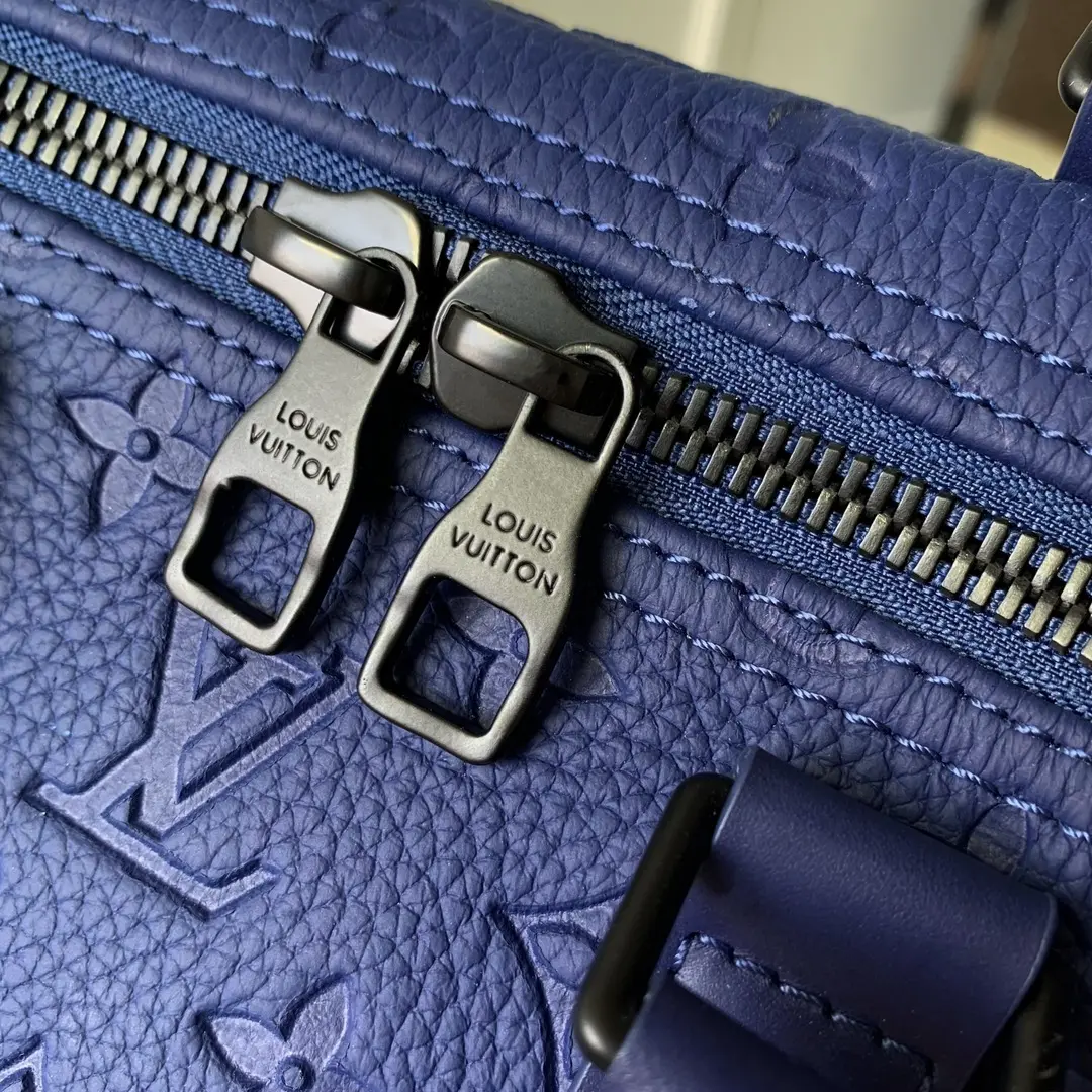 taurillon monogram keepall bandouliere 35 m11691 8 taurillon monogram keepall bandouliere 35 m11691 8