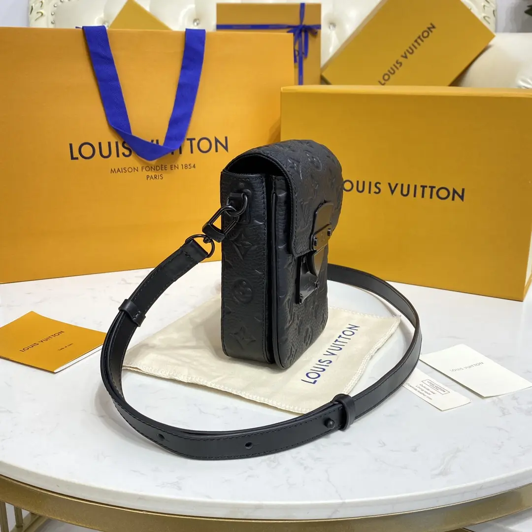 taurillon monogram s lock vertical wearable wallet m81524 2
