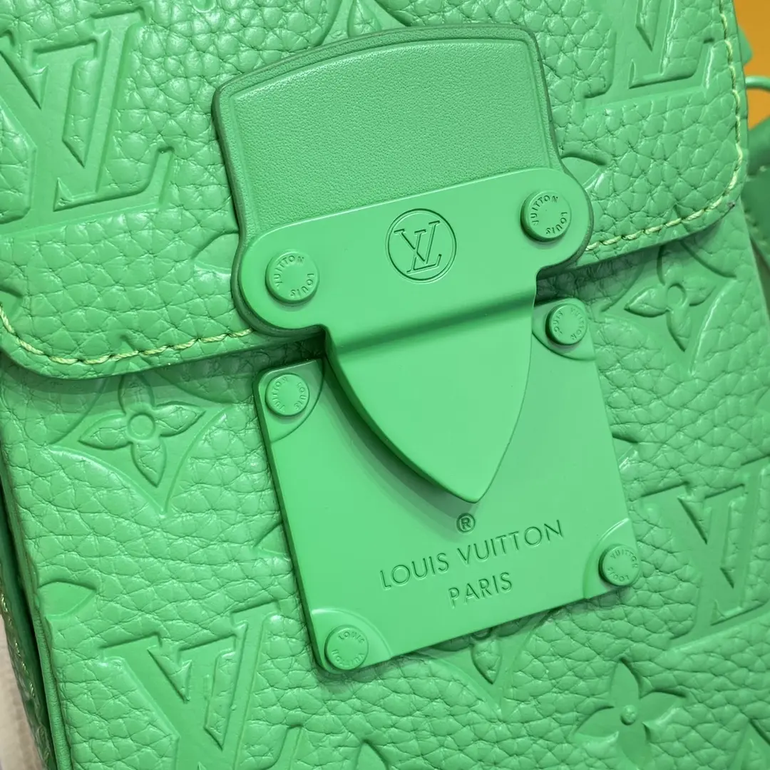 taurillon monogram s lock vertical wearable wallet m81525 2