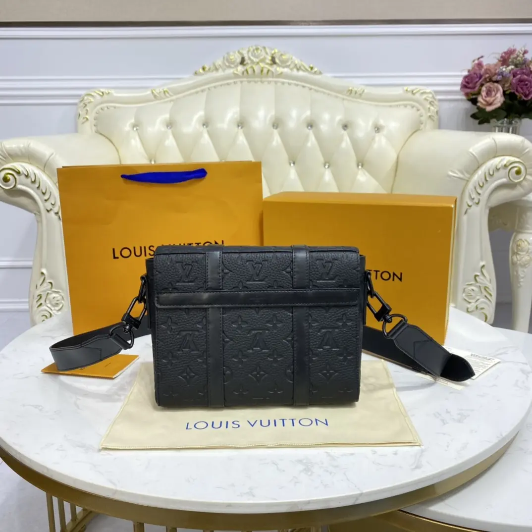 taurillon monogram trunk messenger m57726 6 taurillon monogram trunk messenger m57726 6