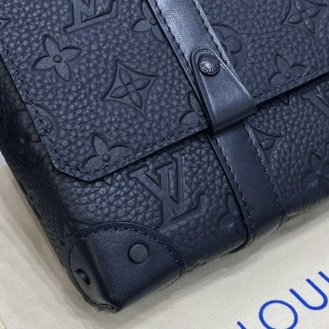 taurillon monogram trunk messenger m57726 8 taurillon monogram trunk messenger m57726 8