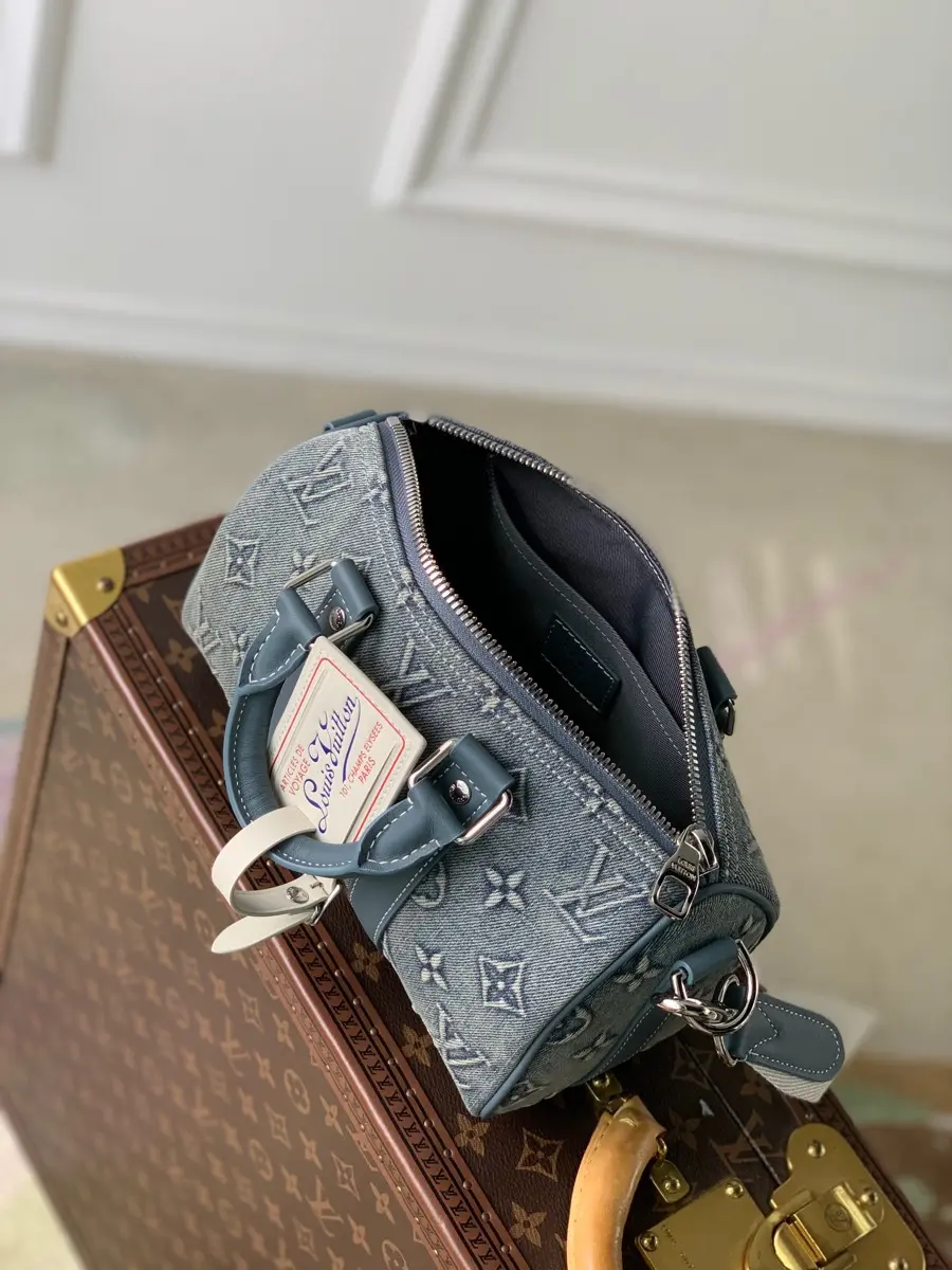 washed denim keepall bandouliere 25 handbag m22762 1 7 washed denim keepall bandouliere 25 handbag m22762 1 7