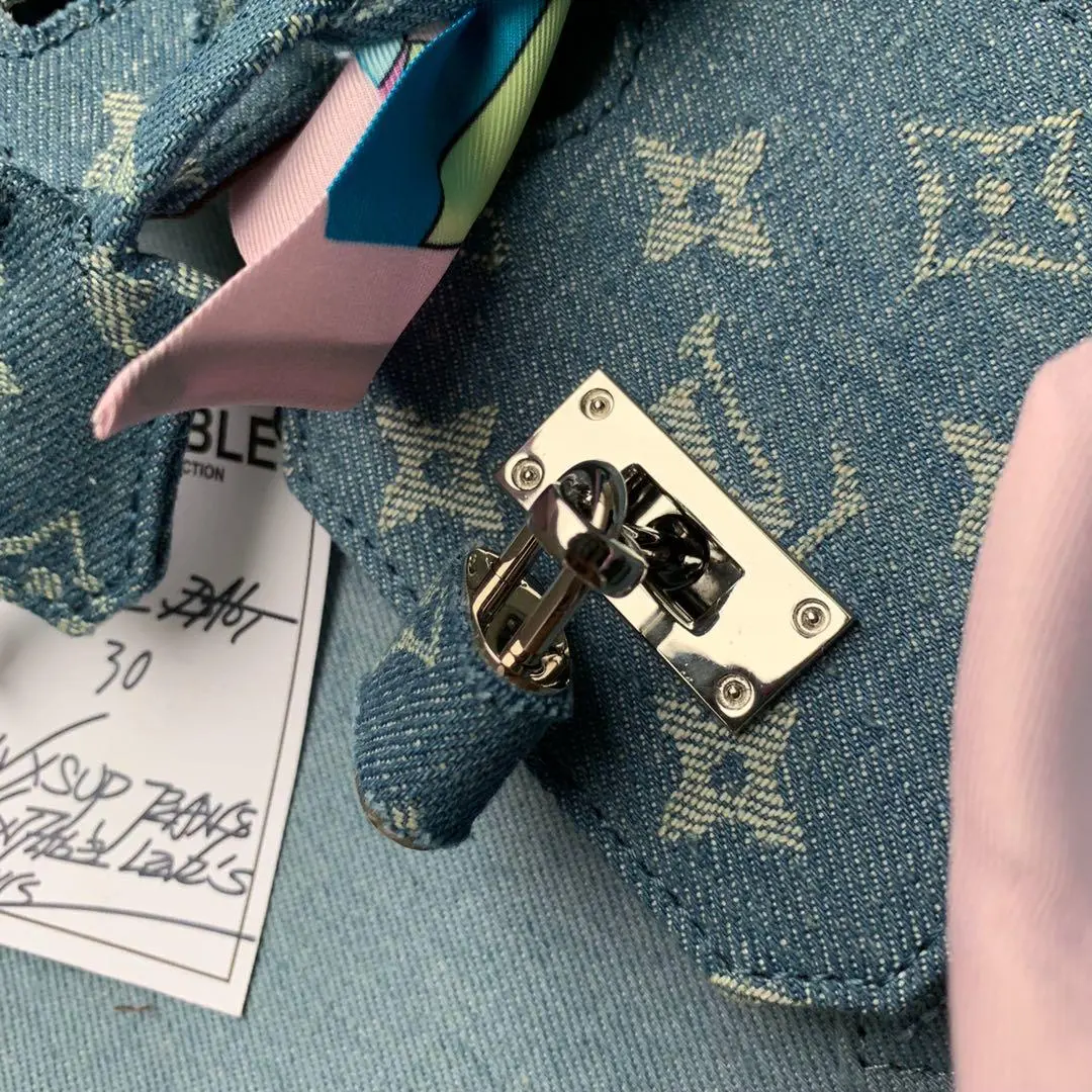x supreme 2019 humble travel bag birkin 30cm m48888 7 x supreme 2019 humble travel bag birkin 30cm m48888 7