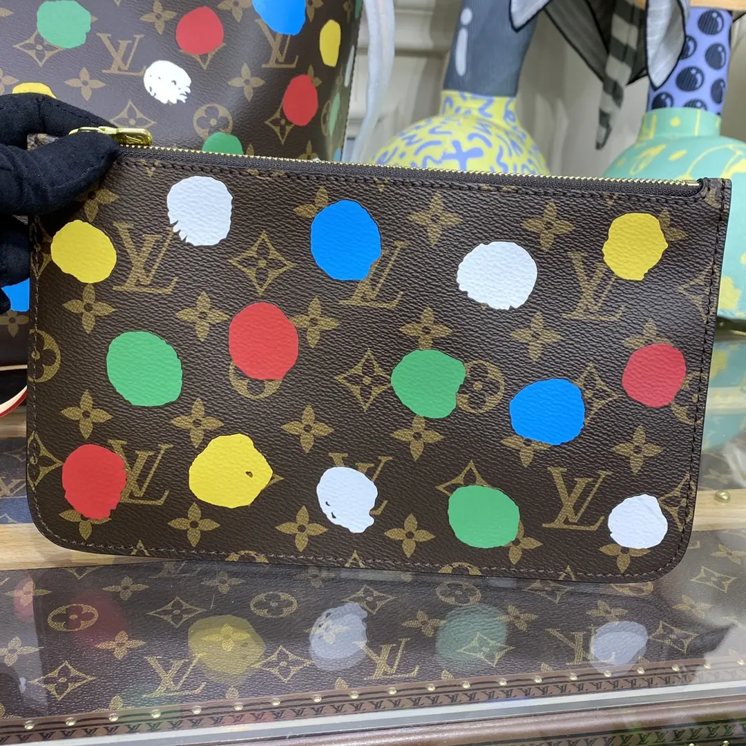 x yayoi kusama lv x yk neverfull mm m46381 11 x yayoi kusama lv x yk neverfull mm m46381 11
