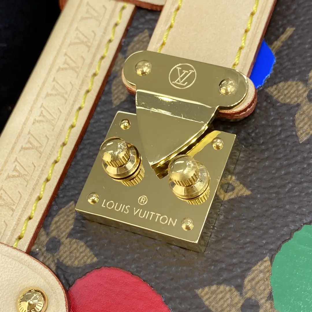 x yayoi kusama lv x yk side trunk m46396 10 x yayoi kusama lv x yk side trunk m46396 10