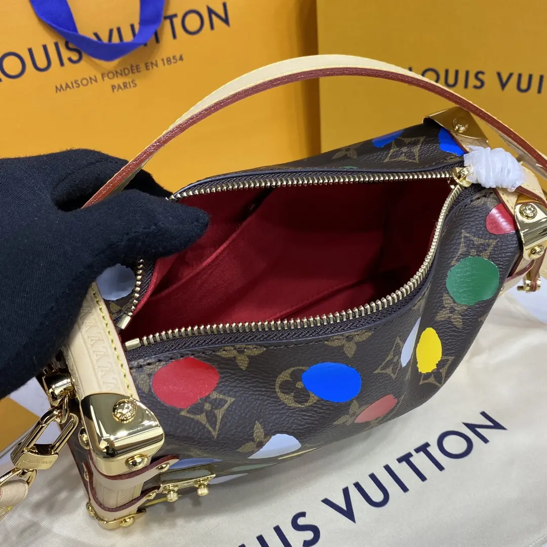 x yayoi kusama lv x yk side trunk m46396 2 x yayoi kusama lv x yk side trunk m46396 2