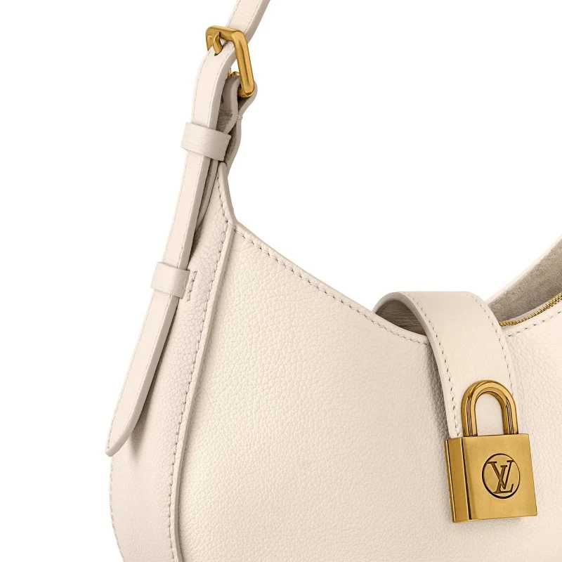 low key shoulder bag m24990 3 low key shoulder bag m24990 3